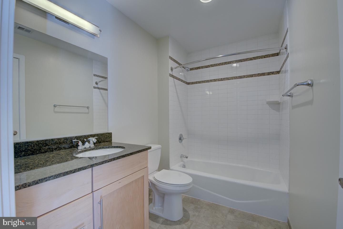 2 M St Ne #1228 Property Photo 23