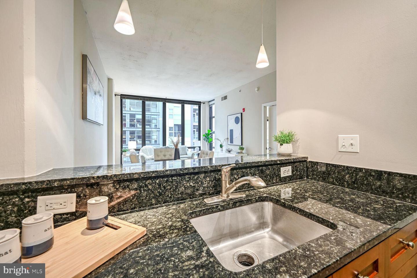 2120 Vermont Ave Nw #402 Property Photo 10