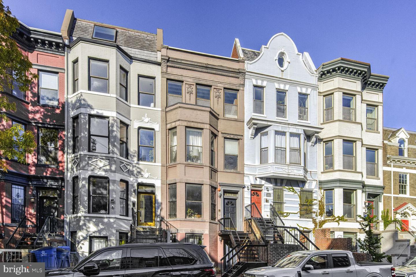 1863 CALIFORNIA ST NW Property Photo 1