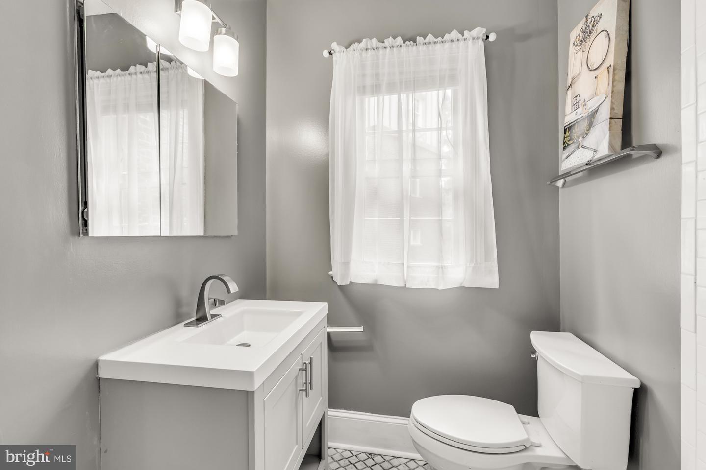 4915 3rd St Nw #102 Property Photo 13