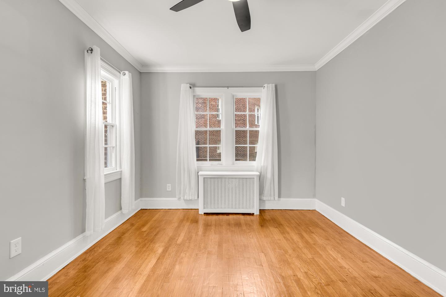 4915 3rd St Nw #102 Property Photo 17