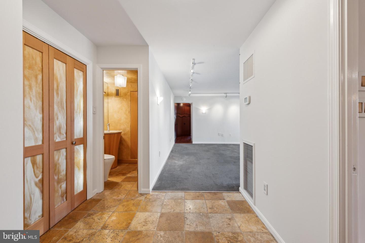 800 25th St Nw #605 Property Photo 4