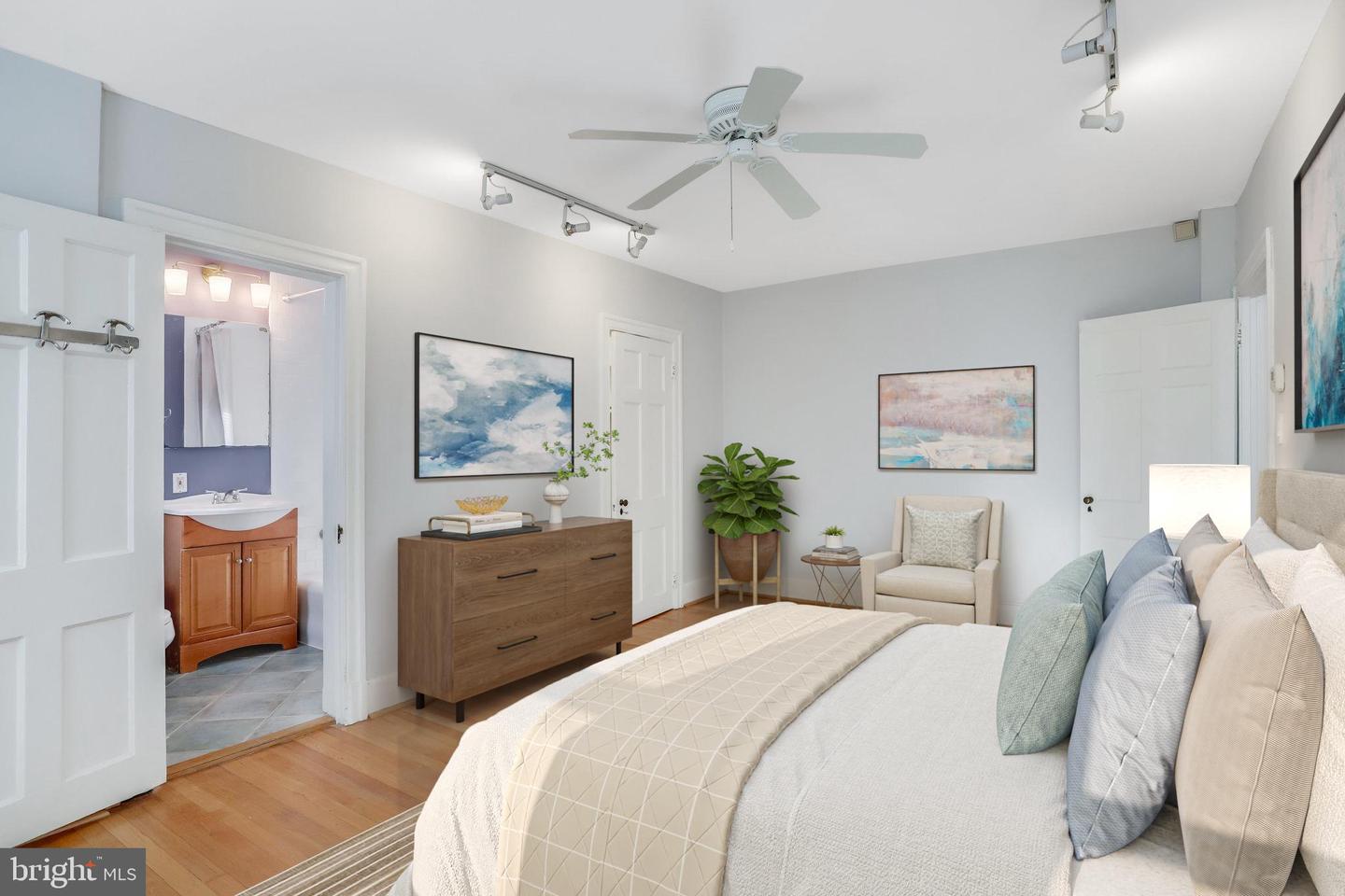 2801 Adams Mill Rd Nw #105 Property Photo 15