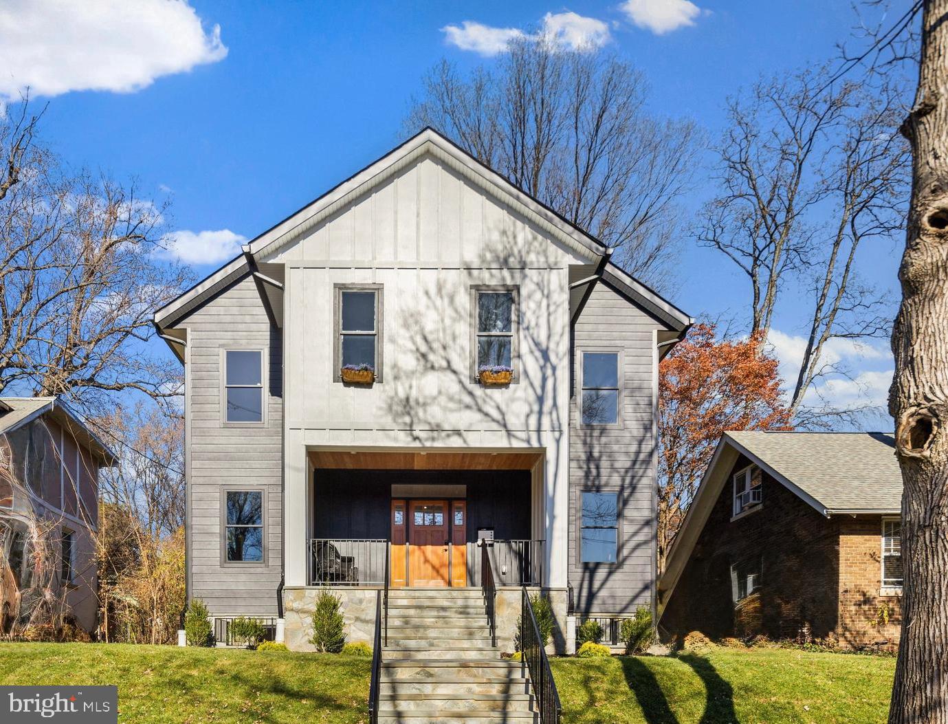 3707 BRANDYWINE ST NW Property Photo 1