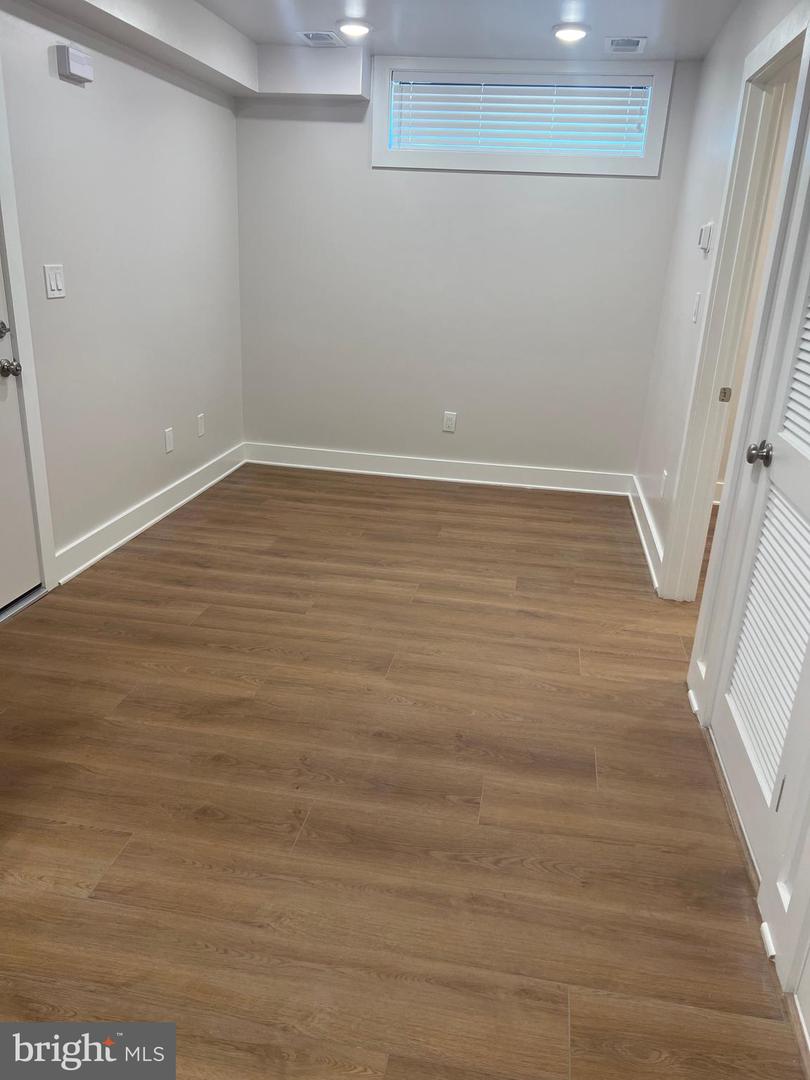 1100 Bladensburg Rd Ne #102 Property Photo 10