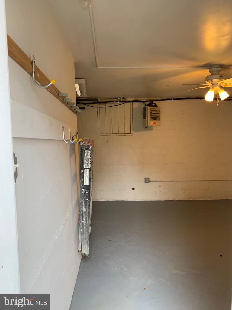 141 Galveston Pl Sw Property Photo 22