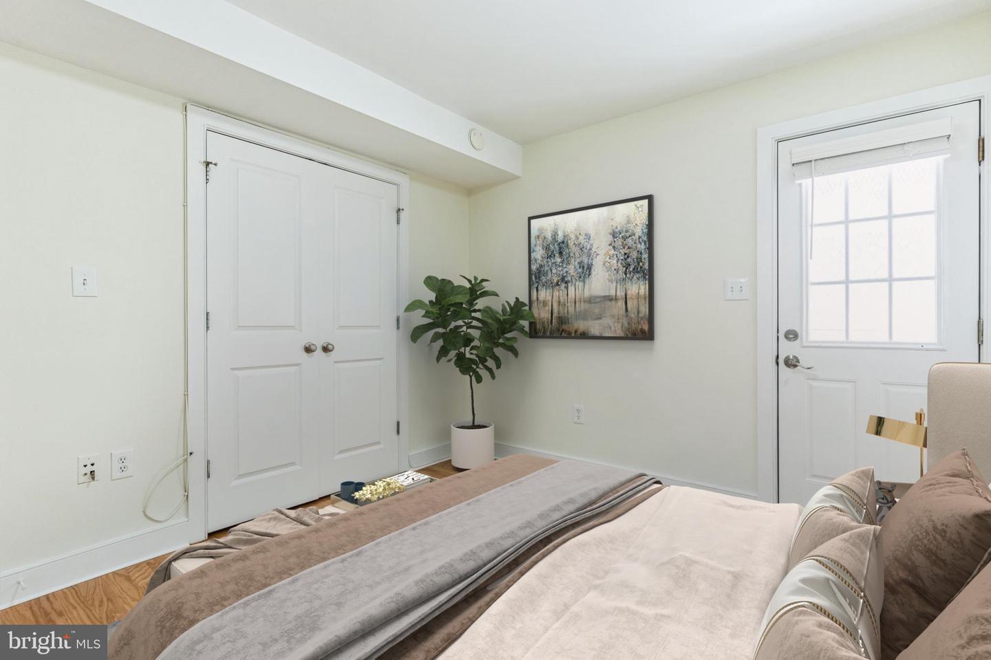 1300 Belmont St Nw #101 Property Photo 18