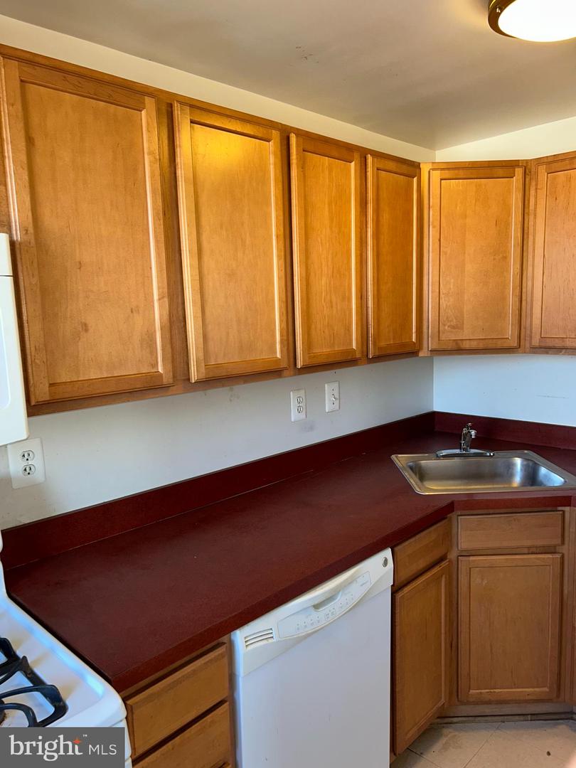 3900-3902 14th St Nw #507 Property Photo 6
