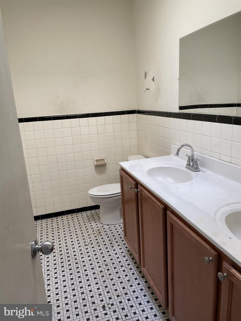 2010 Rhode Island Ave Ne #2nd Floor - Suite A Property Photo 22