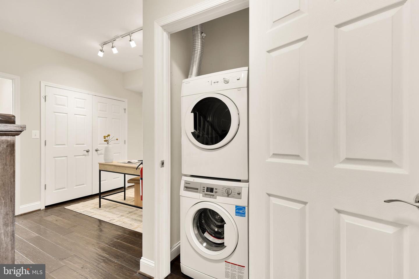 29 Q St Ne #2 Property Photo 18
