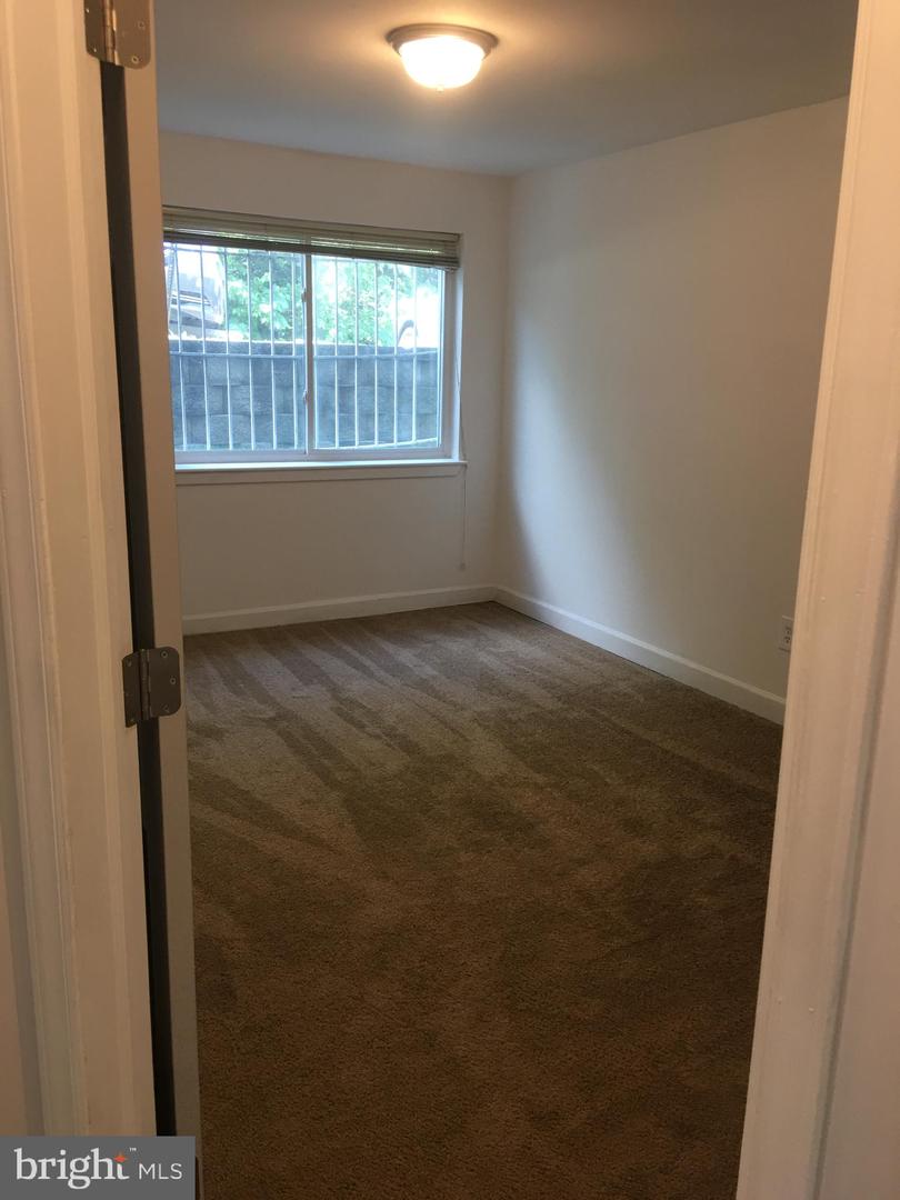 748 Brandywine St Se #101 Property Photo 5