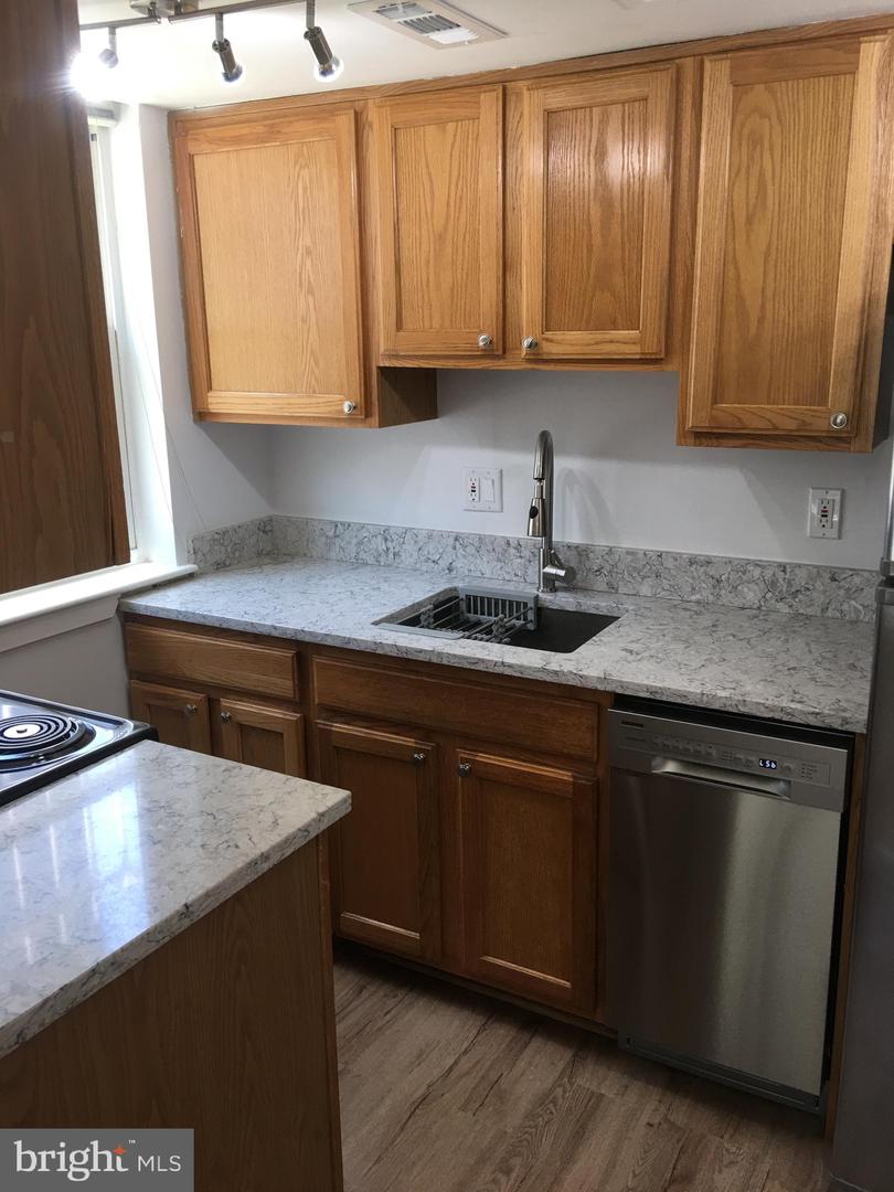 748 Brandywine St Se #101 Property Photo 10