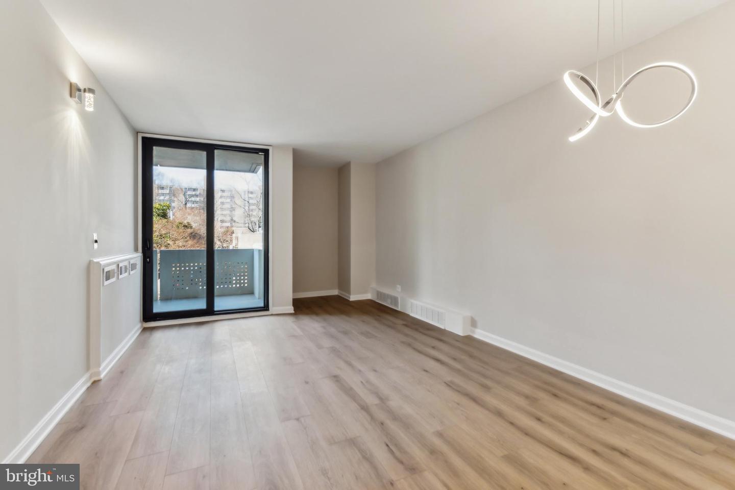 300 M St Sw #n111 Property Photo 10