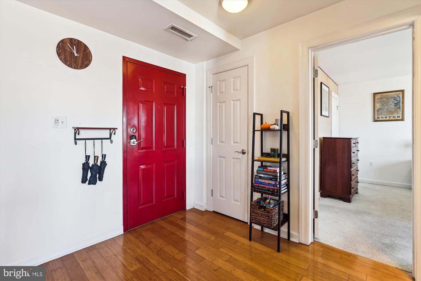 1417 Newton St Nw #505 Property Photo 3