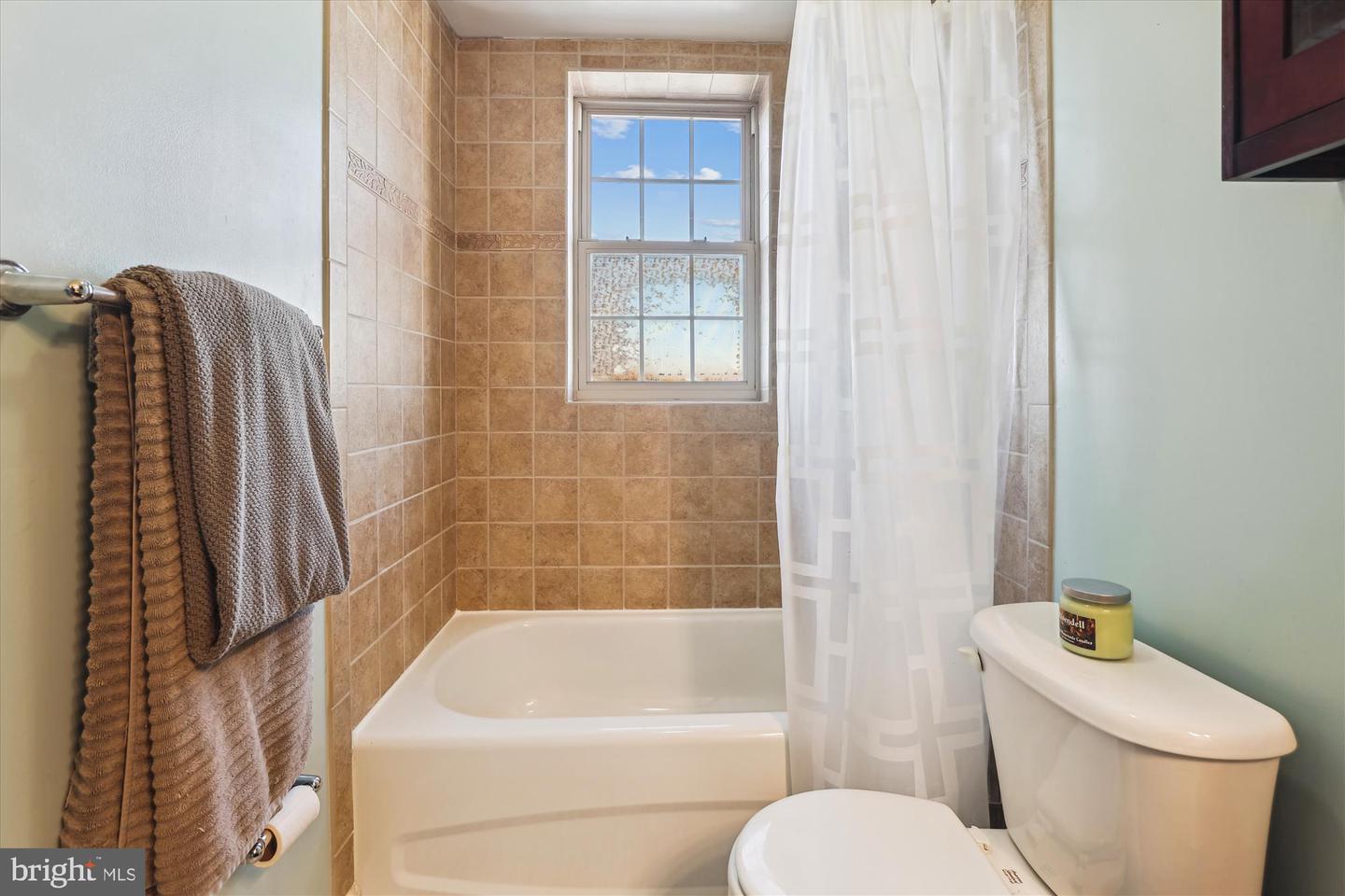 1417 Newton St Nw #505 Property Photo 17