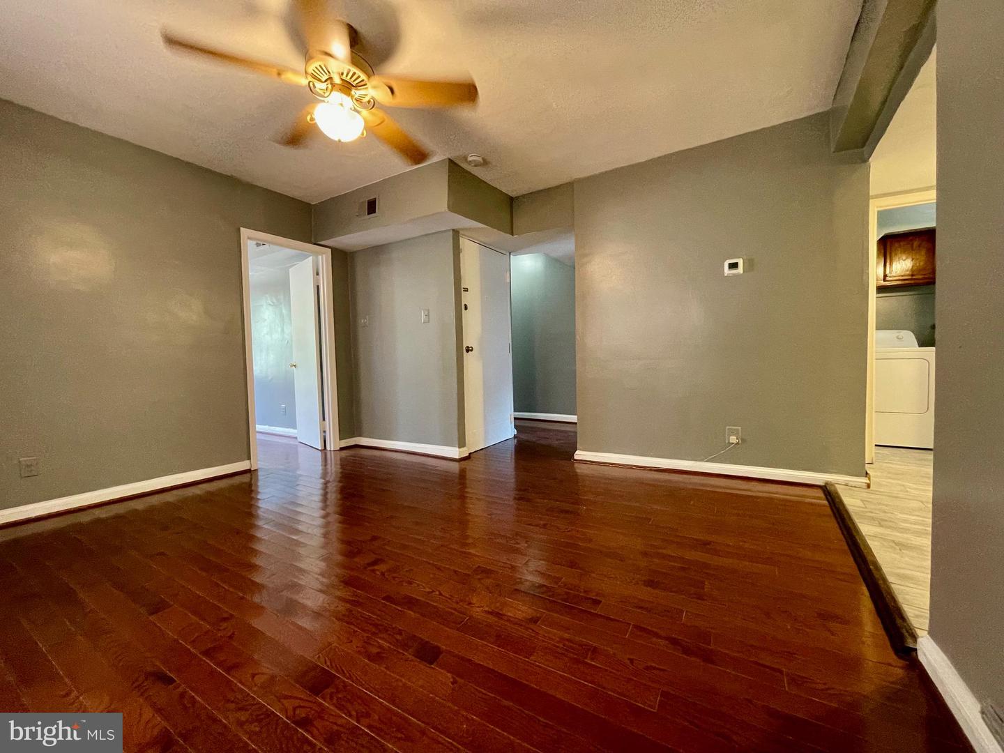 1858 Kendall St Ne #2 Property Photo 5