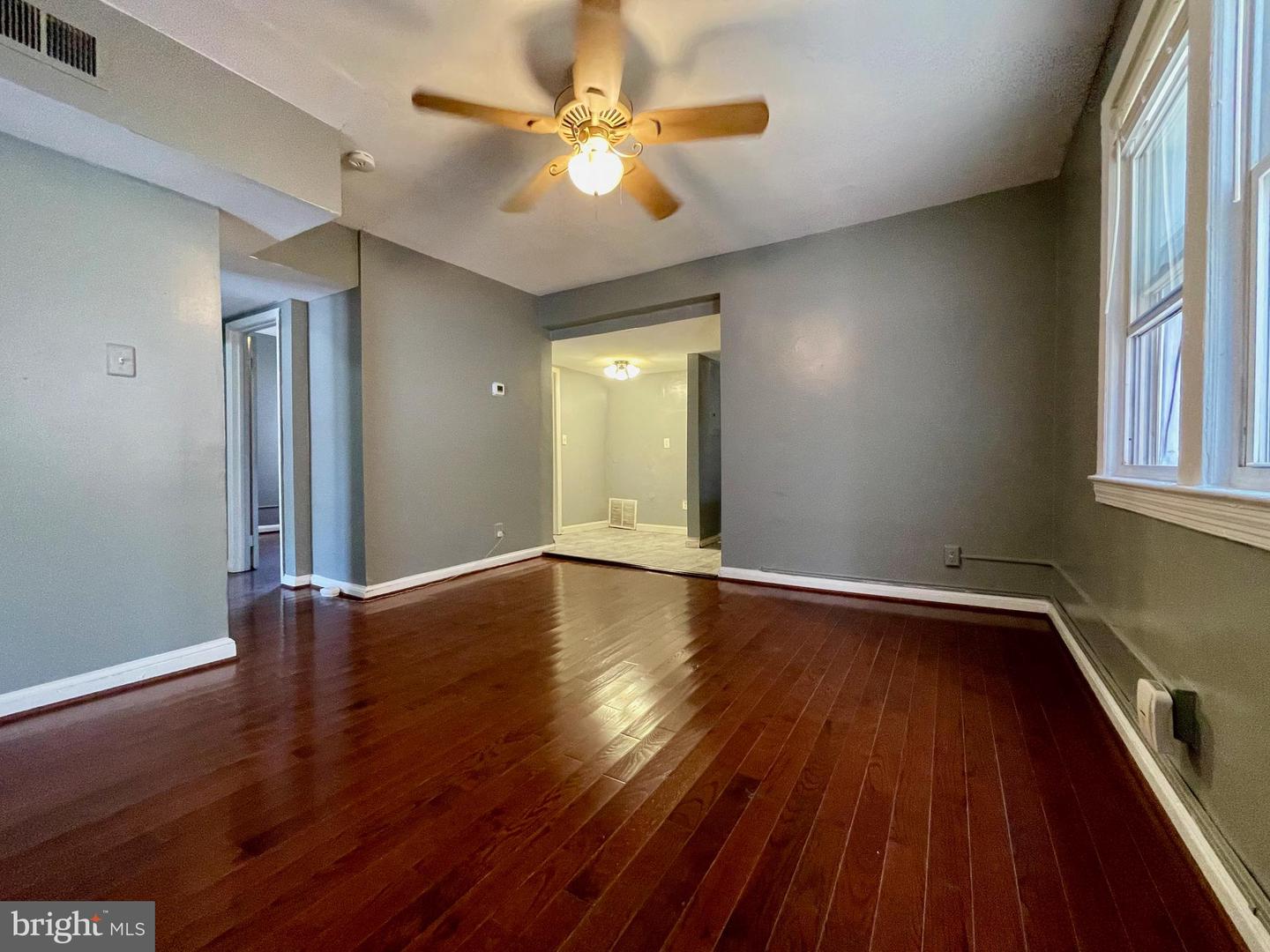 1858 Kendall St Ne #2 Property Photo 6