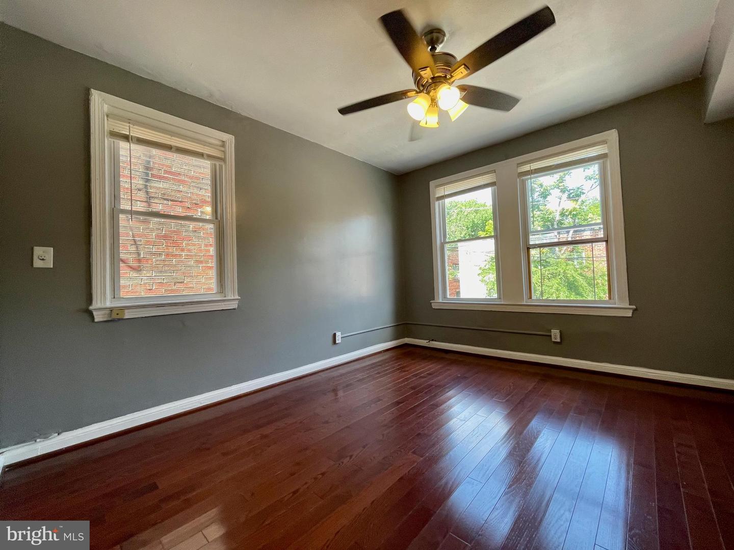 1858 Kendall St Ne #2 Property Photo 10