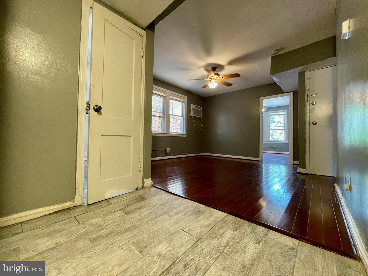 1858 Kendall St Ne #2 Property Photo 14