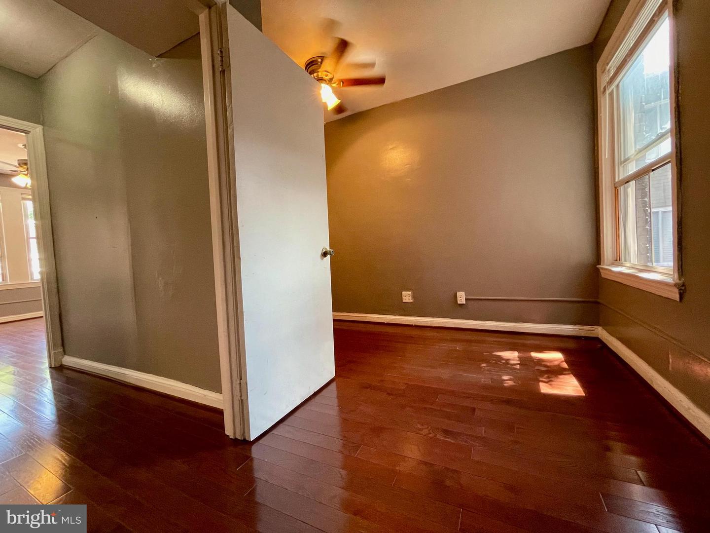 1858 Kendall St Ne #2 Property Photo 27
