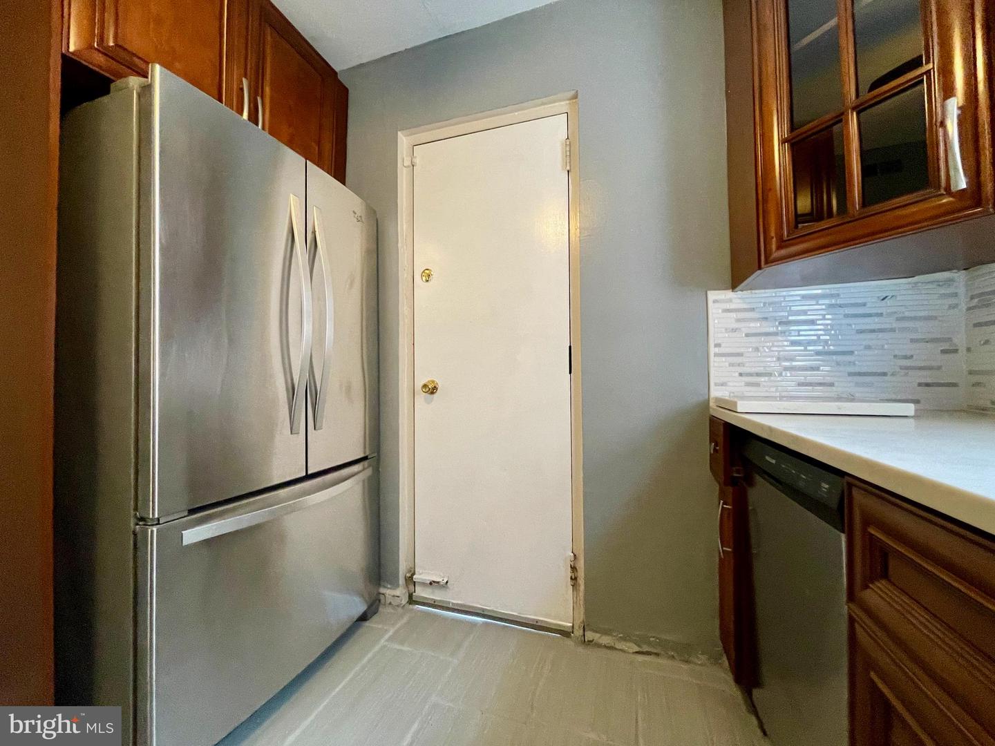 1858 Kendall St Ne #2 Property Photo 32
