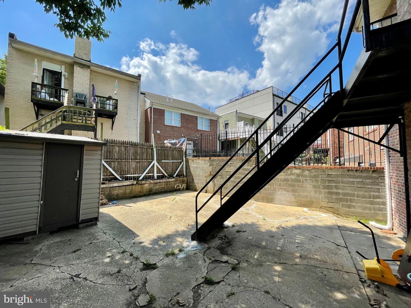 1858 Kendall St Ne #2 Property Photo 36