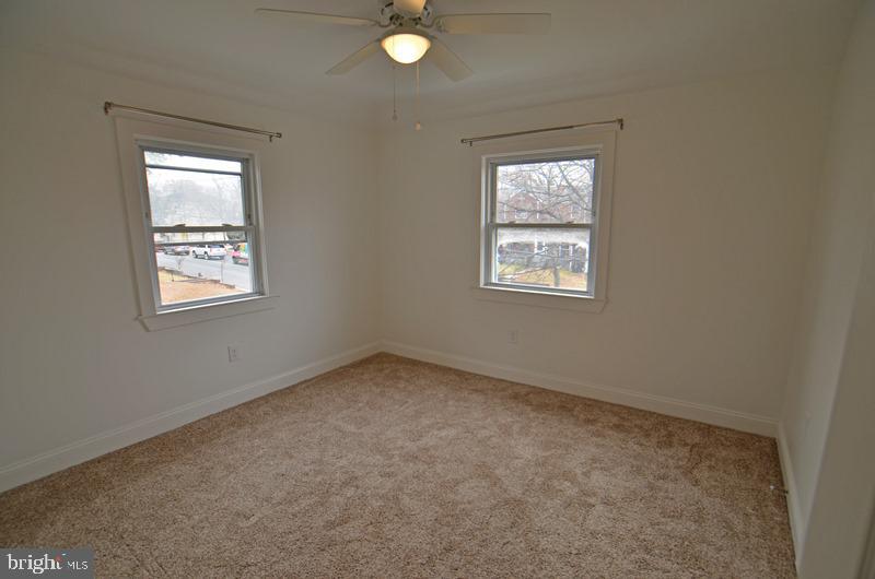 1520 Montana Ave Ne Property Photo 15