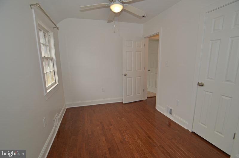 1520 Montana Ave Ne Property Photo 18