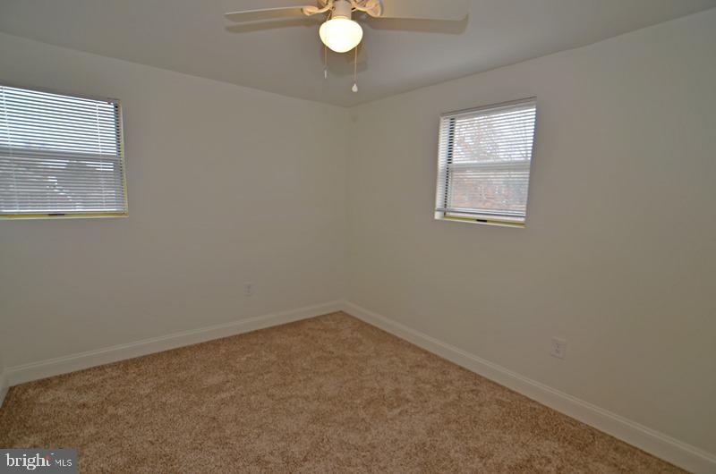 1520 Montana Ave Ne Property Photo 21
