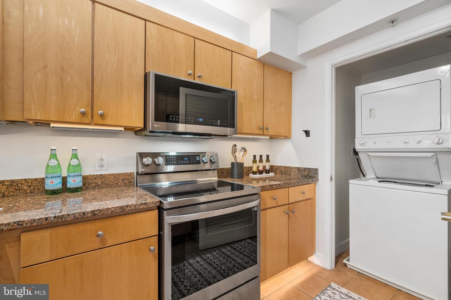 631 D St Nw #936 Property Photo 6