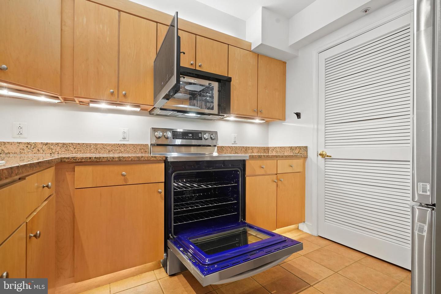 631 D St Nw #936 Property Photo 53