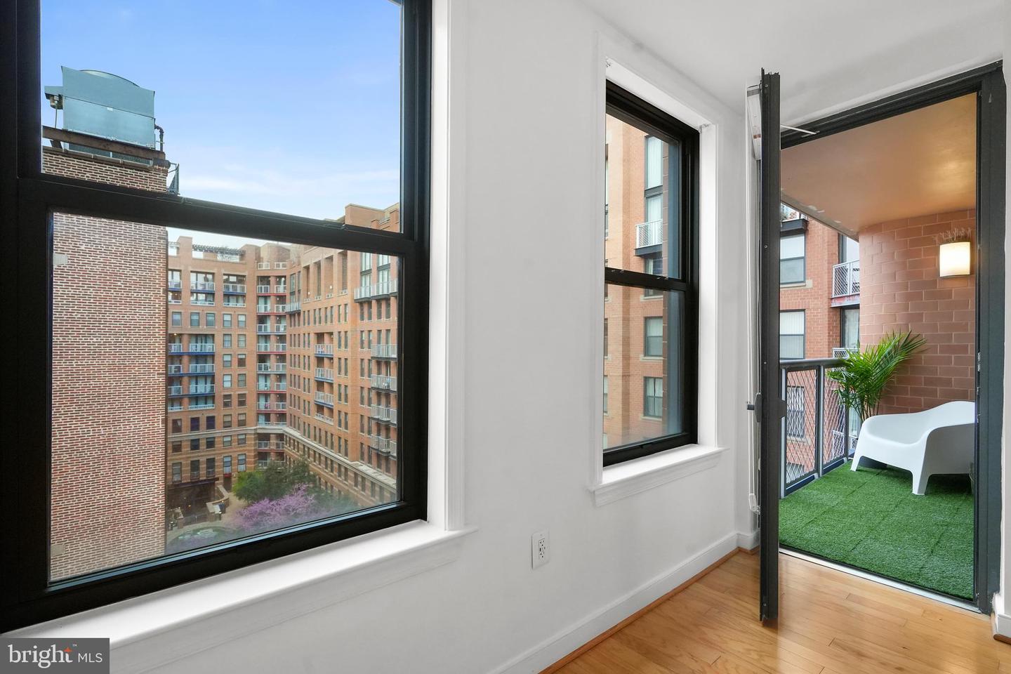 631 D St Nw #936 Property Photo 62