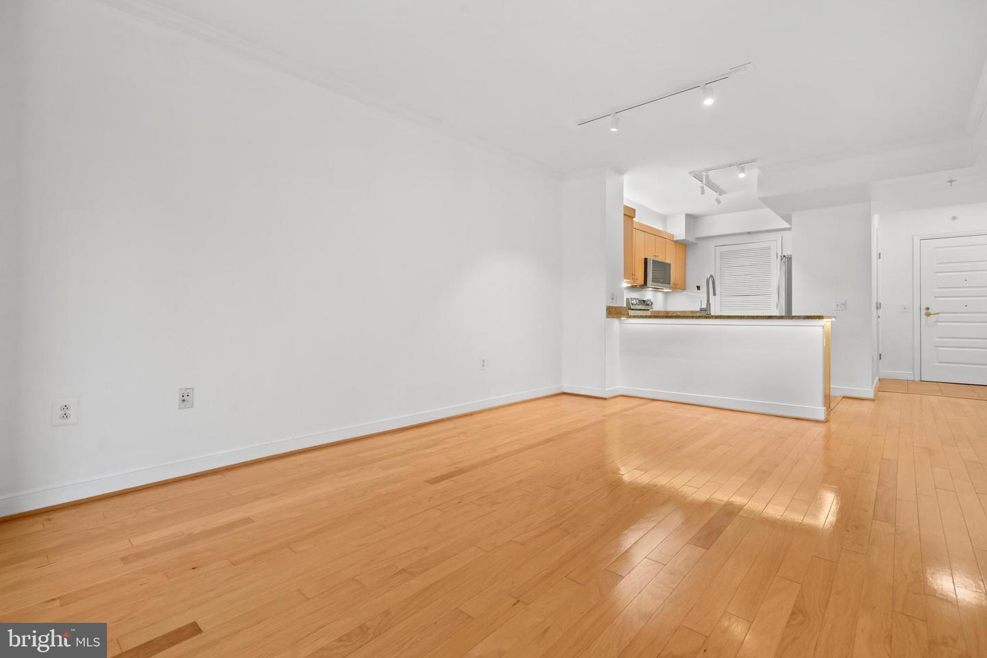 631 D St Nw #936 Property Photo 64