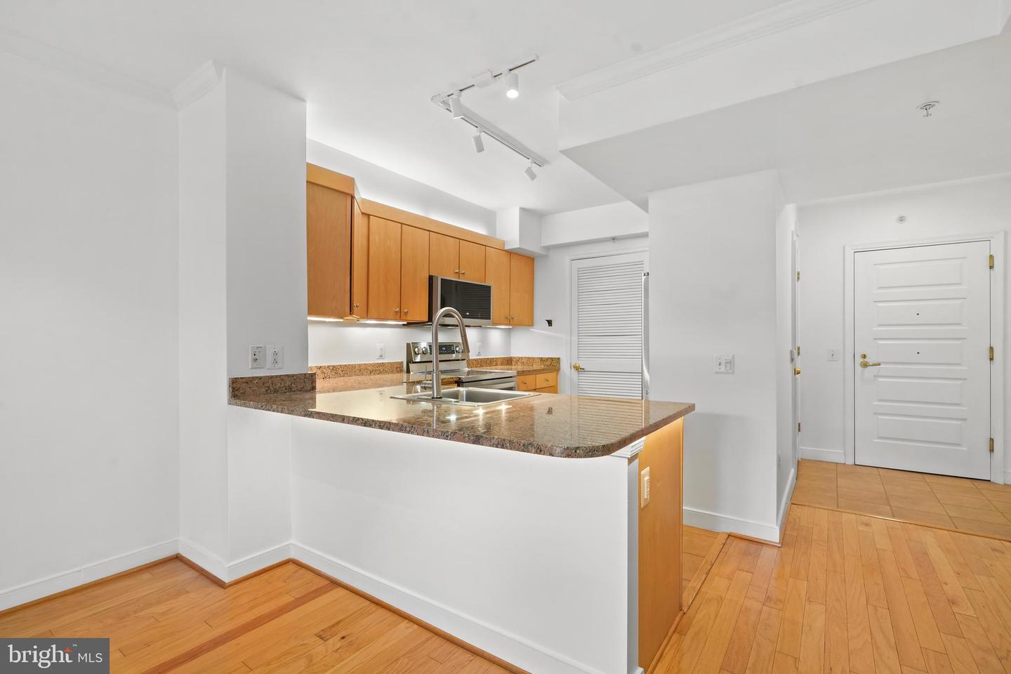 631 D St Nw #936 Property Photo 65