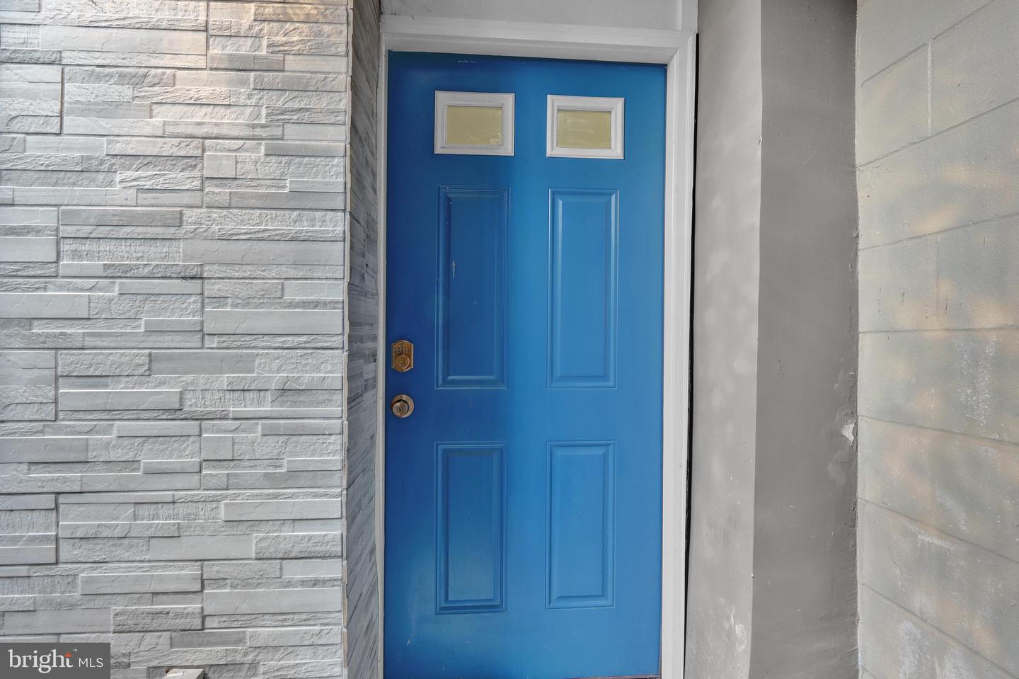 1167 Morse St Ne #b1 Property Photo 1
