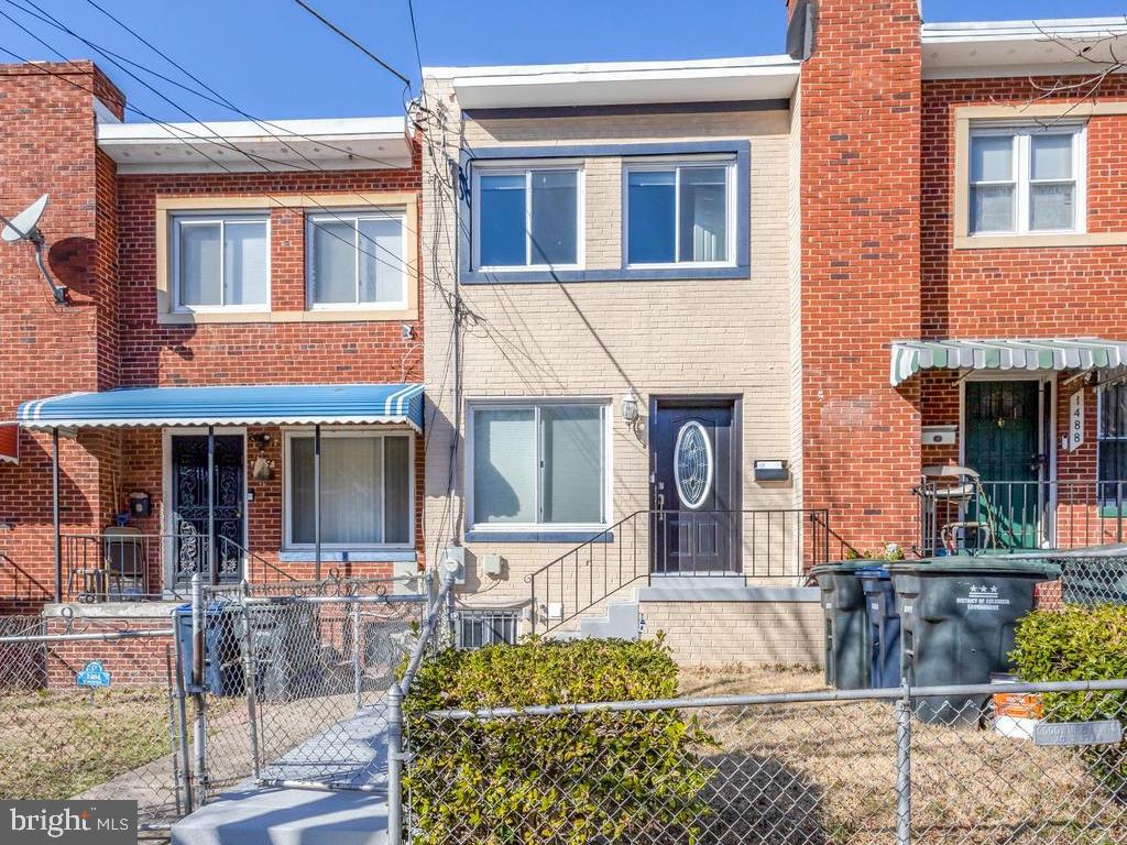 1486 Bangor St Se Property Photo 4
