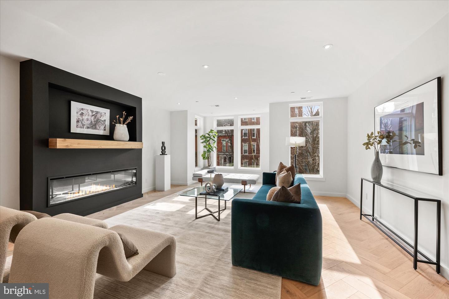 1319 R St Nw #unit 2 Property Photo 6