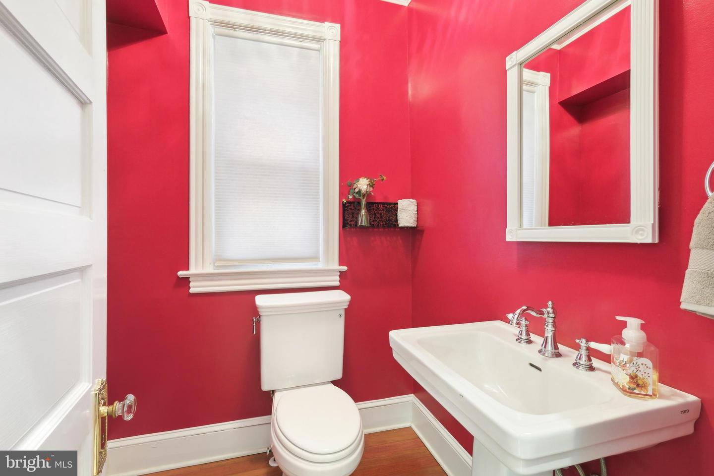 1760 T St Nw Property Photo 16