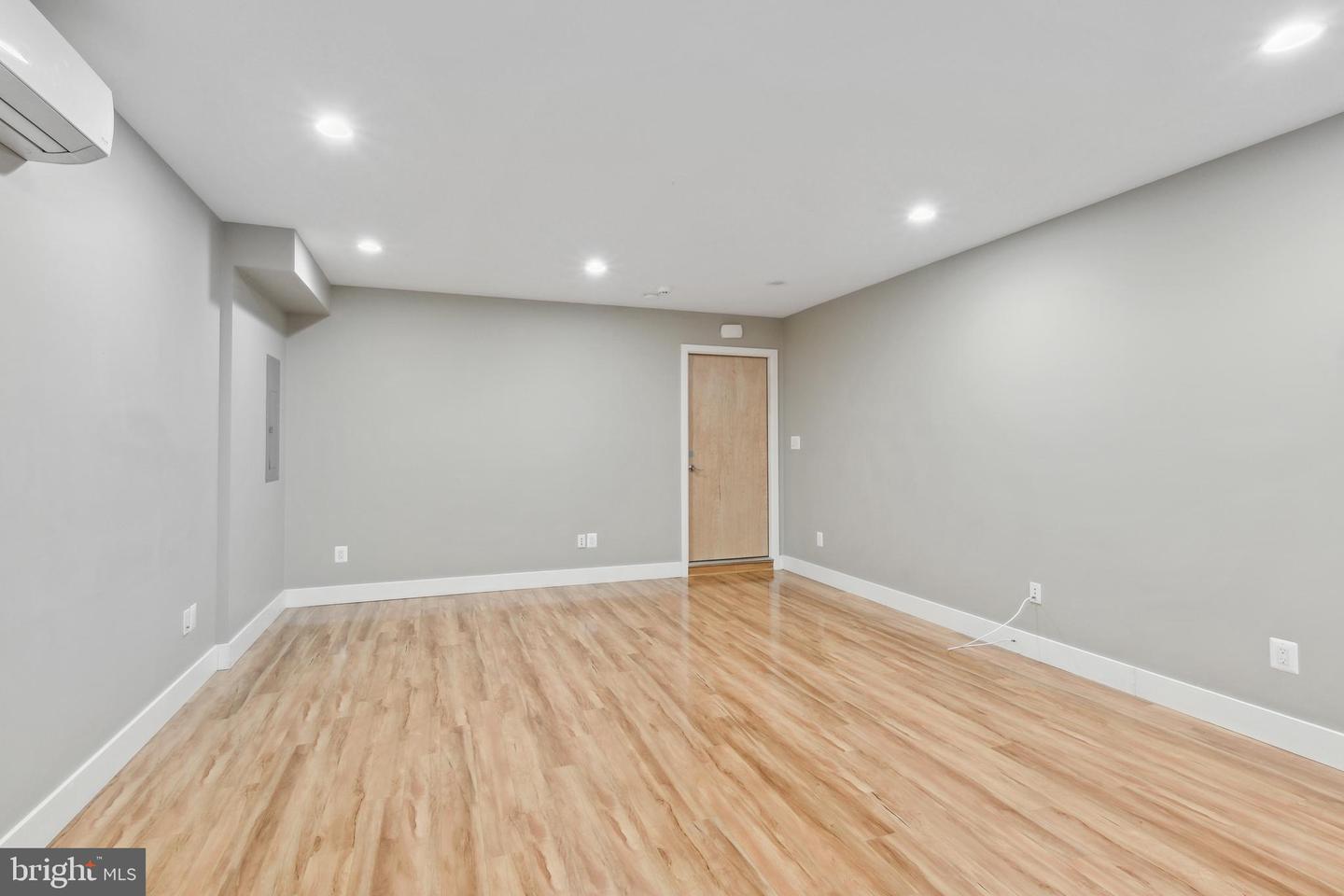 1760 T St Nw Property Photo 35