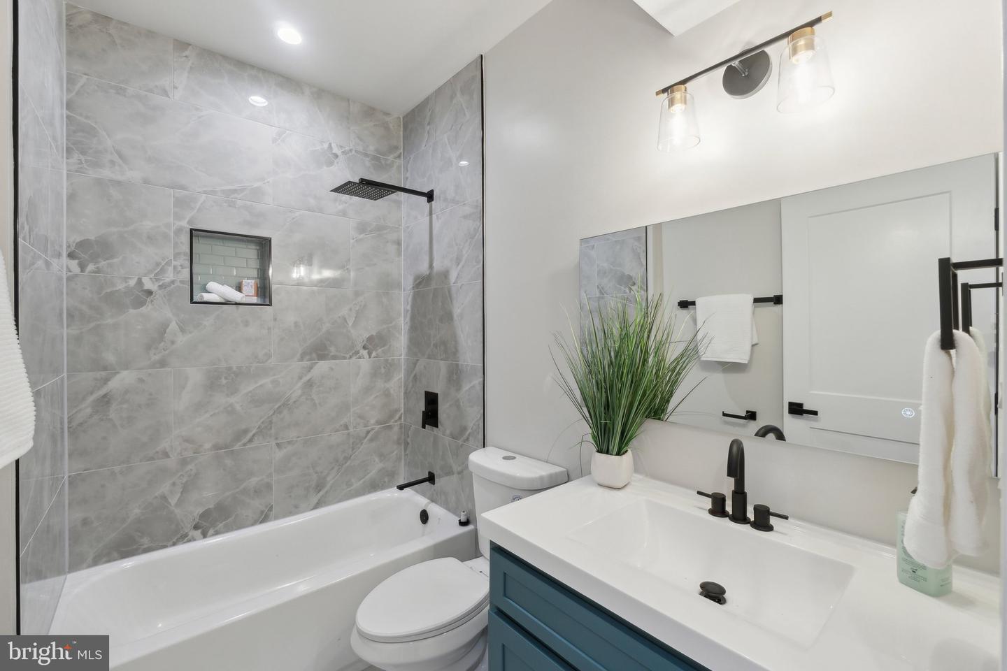 3646 13th St Nw #b Property Photo 42