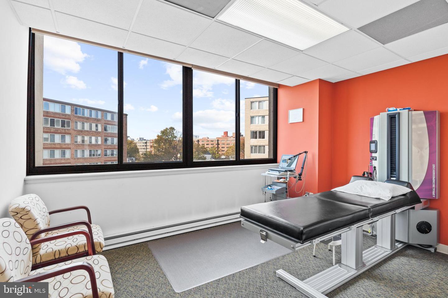 908 New Hampshire Ave Nw #500 Property Photo 23