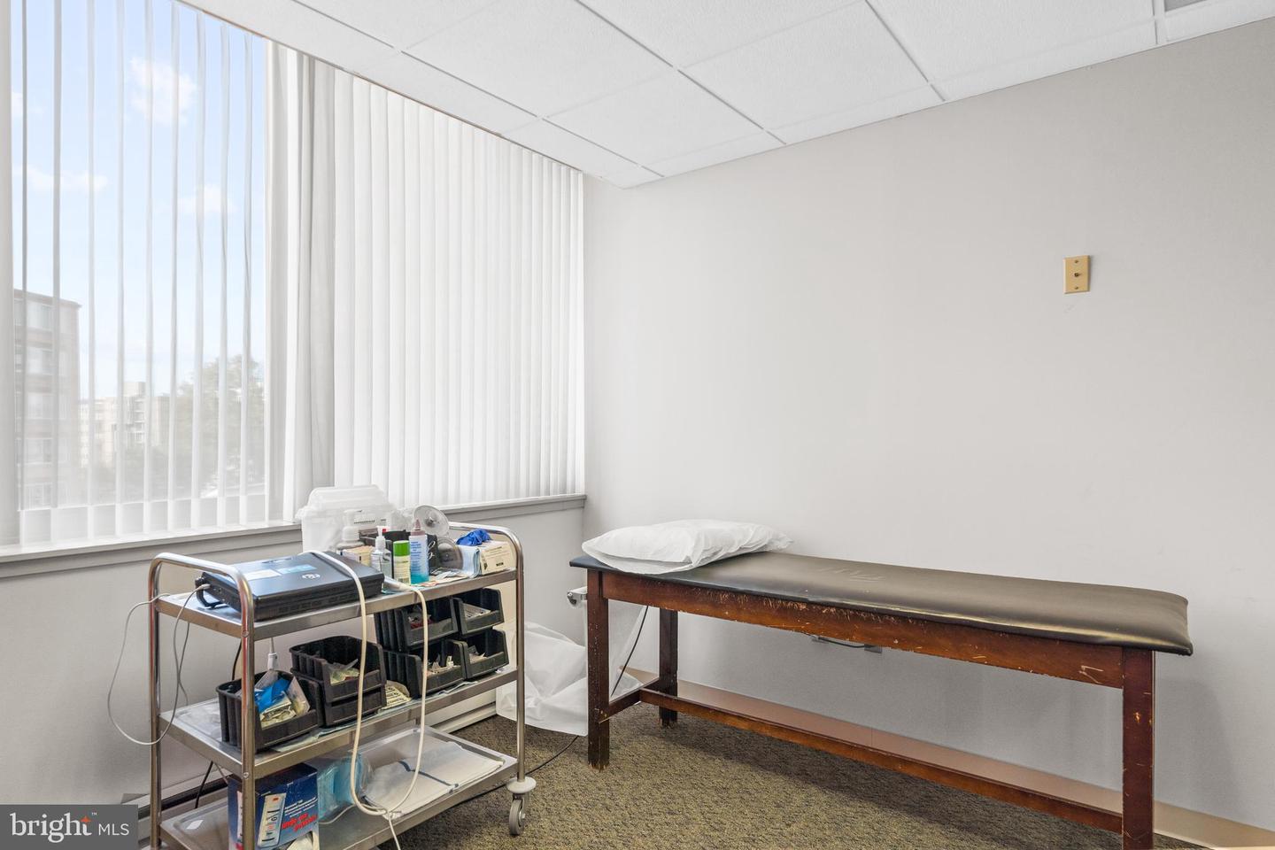908 New Hampshire Ave Nw #500 Property Photo 27
