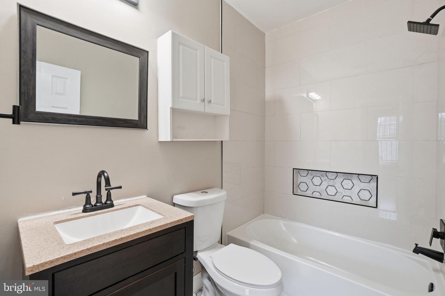 1710 W Virginia Ave Ne #202 Property Photo 21
