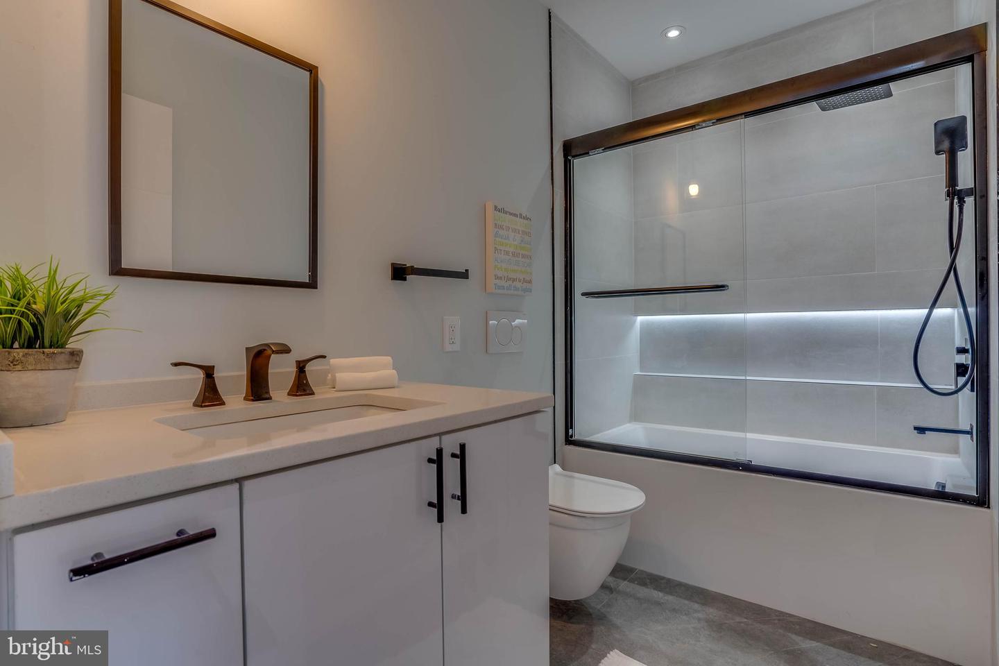 50 O St Nw Property Photo 56