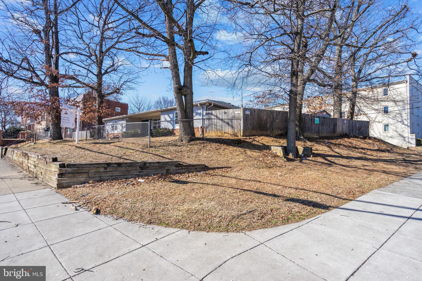 1230 Congress St Se Property Photo 49