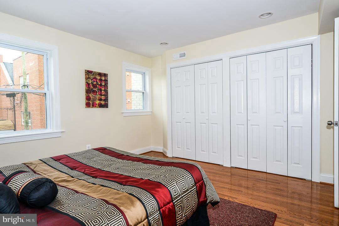 1738 Gales St Ne Property Photo 7