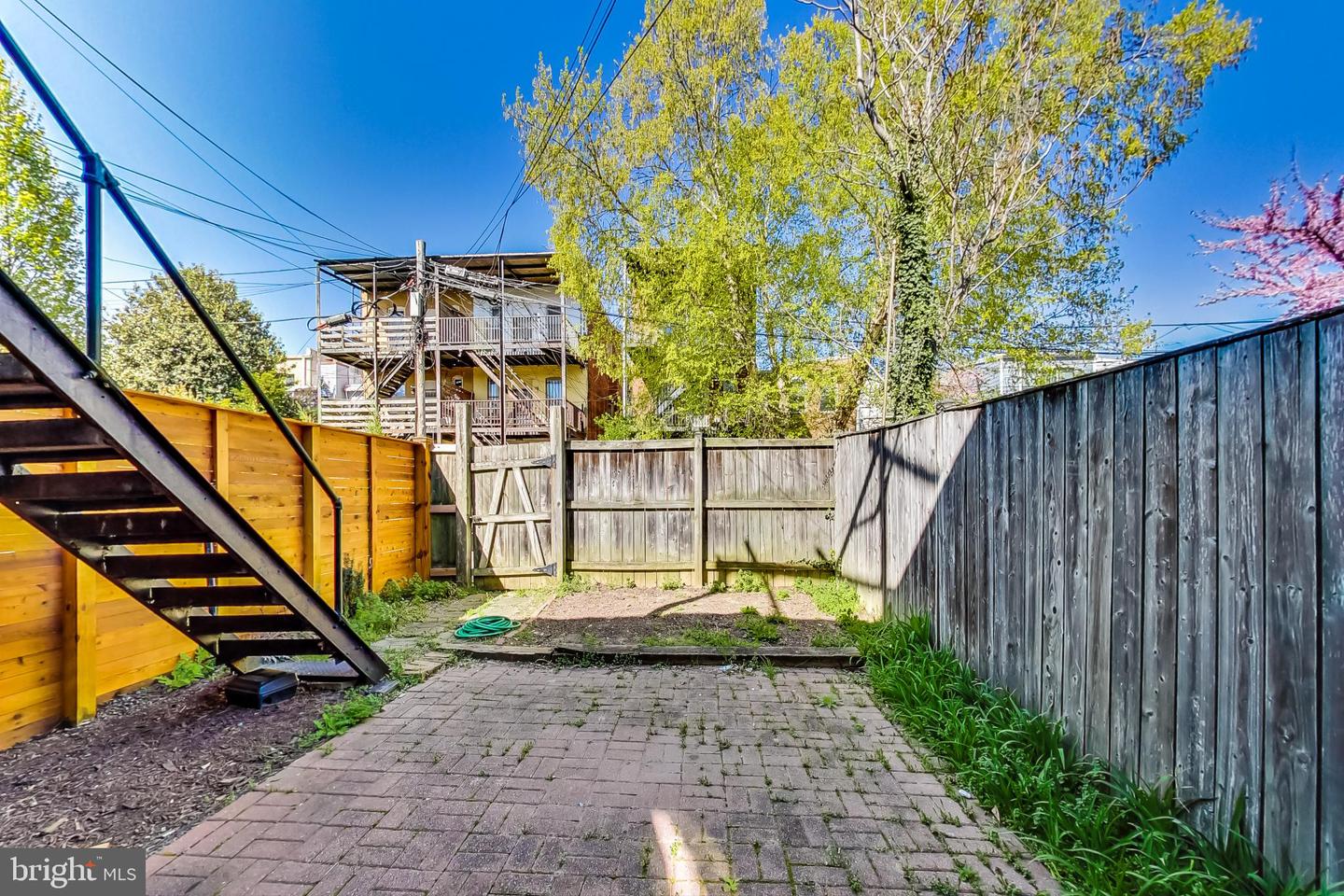 218 12th Pl Ne Property Photo 8