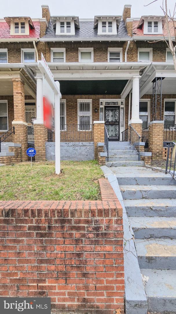 506 Irving St Nw Property Photo