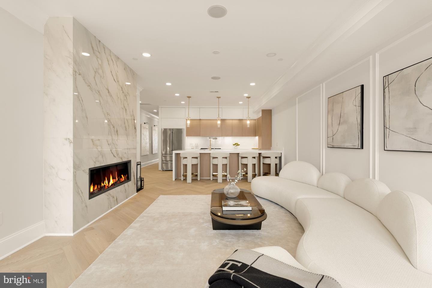 733 Euclid St Nw #304 Property Photo 15