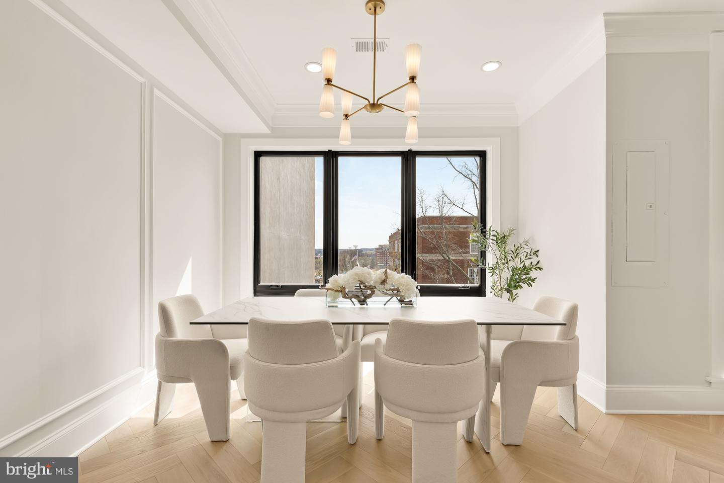 733 Euclid St Nw #304 Property Photo 17